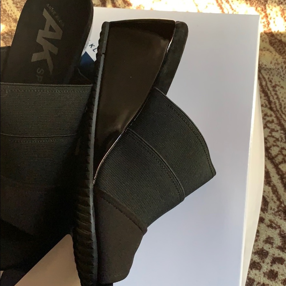 Anne Klein slides